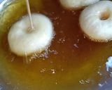 Foto langkah ke 7 dari resep Donat Ekonomis Donat Kampung Menul.