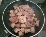 Foto del paso 4 de la receta: Hígado y mollejas de cabrito encebollado