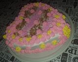 Foto del paso 4 de la receta: Torta forma de corazón para mi hoy 15/6 mi cumple