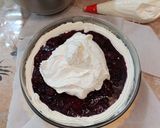 Erdei gyümölcsös mascarpone álomtorta 🎂🫐🍓🍇 recept fázis 11 fotója