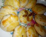 A picture of step 5 of Almond nan khattai.