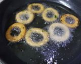 A picture of step 4 of Potato Garlic Rings.