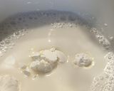 Kapros - túrós - szalonnás csirkemellragu recept fázis 3 fotója
