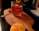 A picture of step 2 of Strawberry clementine hot toddy.
