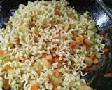 Foto langkah ke 5 dari resep Isian risol/pastel.