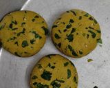 A picture of step 6 of Methi Dhebra.