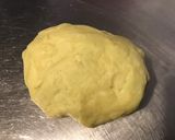 Une image de l'étape 5 de Pâte brisée à la farine d'épeautre et liqueur de bleuet.