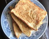 A picture of step 5 of Cinnamon French Toast.