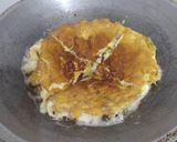 Foto langkah ke 3 dari resep Telur Dadar Kubis.
