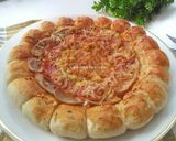 Foto langkah ke 10 dari resep Pizza Homemade.