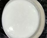 A picture of step 3 of Tricolour Uttapam.