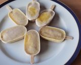 Foto del paso 4 de la receta Mini helados de plátano yogurt y mango
