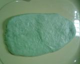 Foto langkah ke 5 dari resep Pandan Wool Roll Bread.