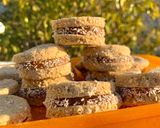 Foto del paso 7 de la receta: Alfajores de avena y coco con dulce de leche❗️