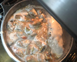 Foto del paso 4 de la receta: 131. Solomillo con salsa de alcachofas a la pimienta negra (principal carne)