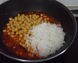 Foto del paso 2 de la receta: Potaje de garbanzos con arroz y verduras