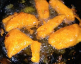 வாழைக்காய் மிளகாய் வெங்காய பஜ்ஜி ரெசிபி ஸ்டேப் 3 புகைப்படம்
