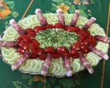 Une image de l'étape 8 de Salade de tomates, concombre et courgette au jambon cru.