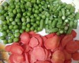 A picture of step 1 of Mix vegetables 🥔🥕🍲.
