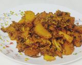 गोभी आलू की सब्जी (gobi aloo ki sabzi recipe in Hindi) रेसिपी चरण 2 फोटो