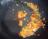 รูปขั้นตอนการทำที่ 2 ของ เฟตตูชินี่ผัดขี้เมา,เอ็นข้อไก่นุ่ม