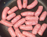 Foto del paso 3 de la receta: Salchichas al vino