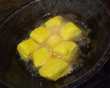 Foto langkah ke 4 dari resep Tahu Kuning Goreng.