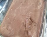 Foto del paso 4 de la receta: Helado de chocolate con cerezas (en heladera)