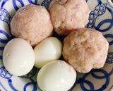 Hình bước làm 2 của món Xíu Mại Trứng Gà