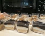 Foto langkah ke 6 dari resep Pura-Puranya Tiramisu.