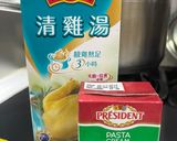西蘭花薯仔洋蔥忌廉湯的食譜步驟2照片