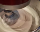 Foto del paso 2 de la receta: Bizcocho para tortas frías