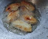 Foto langkah ke 3 dari resep Pisang Goreng (dengan sambal terasi).