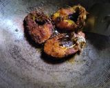 A picture of step 1 of Thakurbarir special dudh rui fish curry.
