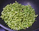 รูปขั้นตอนการทำที่ 1 ของ ดอกขจรผัดไข่