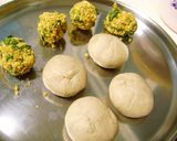A picture of step 3 of Paneer Paratha.