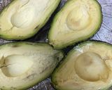 A picture of step 2 of Avocado ice cream.