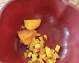 Foto langkah ke 1 dari resep Es Buah Kesemek.