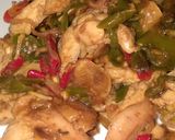 Foto langkah ke 4 dari resep Ayam Tahu Cabai Hijau.