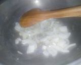 A picture of step 2 of Alu Palak.