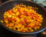 Foto del paso 1 de la receta: Macarrones con pisto de verduras y crujiente de queso