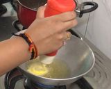 A picture of step 3 of કેસરીયા જલેબી.