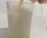Foto langkah ke 2 dari resep Es susu melon yakult.