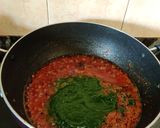A picture of step 14 of Saag Chicken or Palak Murg.