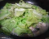 A picture of step 2 of Oyster Omelette.