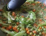 Foto del paso 4 de la receta: Petits pois a la française (Chícharos a la francesa)