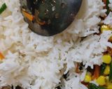 ફ્રેન્ચ બીન્સ ફ્રાઈડ રાઇસ (French Beans Fried Rice Recipe In Gujarati) રેસીપી સ્ટેપ3ફોટો