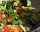 Foto langkah ke 5 dari resep Mexican Avocado tomato salad ala fe.