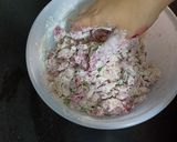 A picture of step 2 of Beetroot Thepla.