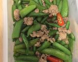 รูปขั้นตอนการทำที่ 2 ของ ผัดถั่ว2สหายหมูสับ(ถั่วหวาน+ถั่วฝักยาว)
